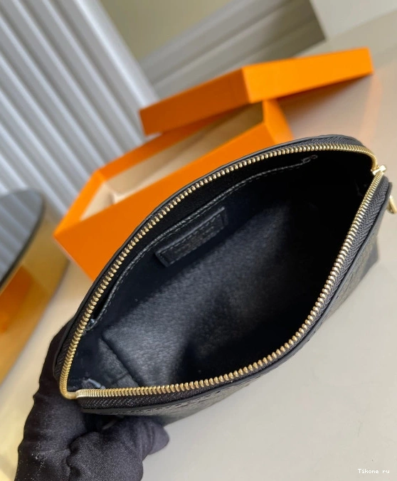 Cheap POUCH COSMETIC VUITTON LOUIS 0818